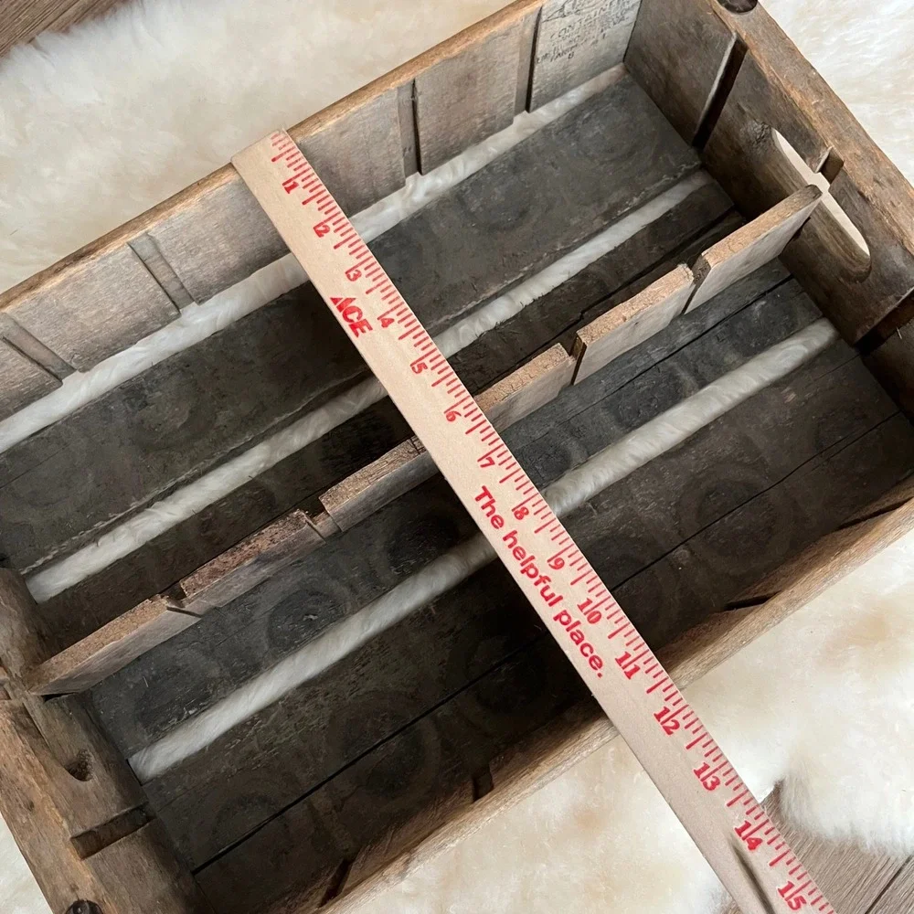 Vintage Wooden Shipping Crate‎